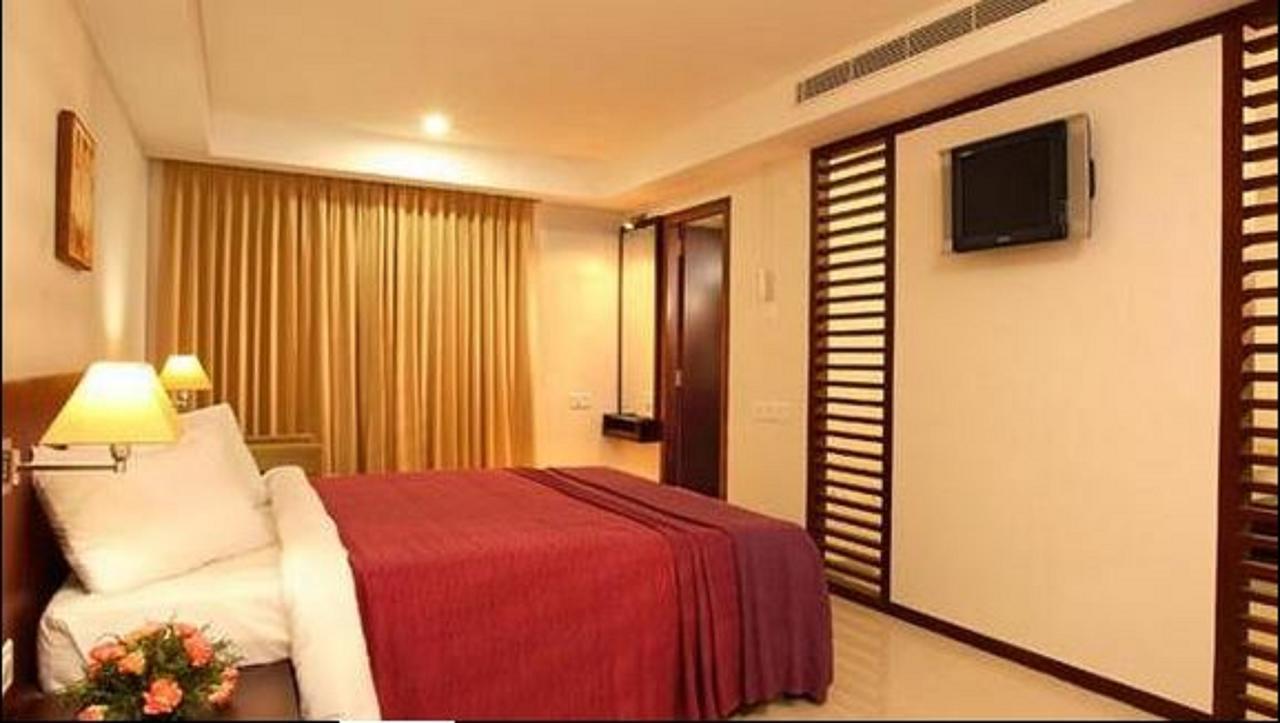 Broad Bean Cochin Hotel Kochi Bagian luar foto